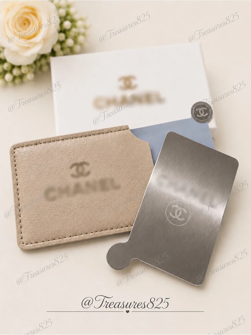 Beige Card Sleeve/mirror